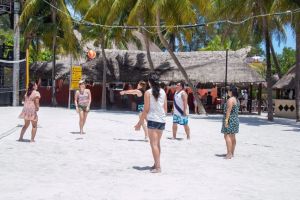 toboganes gigantes en cancun Aquatic Funday Park