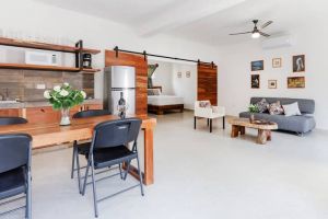 airbnb en cancun Condo at Casa La Ceiba - Guest House