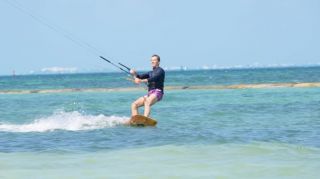 flamenco cajon lessons cancun Shaka Vibes kite School