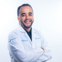 clinicas traumatologia cancun Dr. Christian Armando Mantecon Dominguez, Traumatólogo
