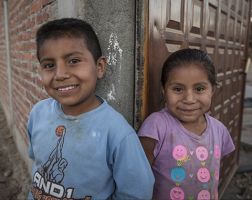 escuelas ninos con autismo cancun Ludoteca Save the Children Cancún